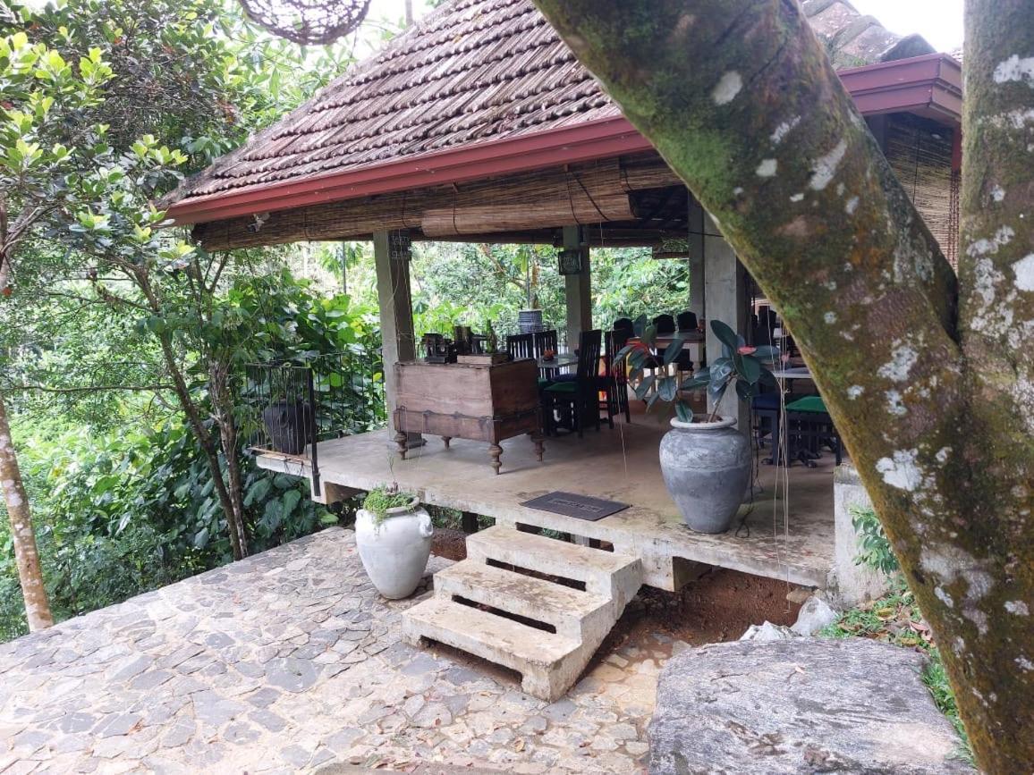 Jansen'S Bungalow Sinharaja Rainforest Retreat Kudawe Dış mekan fotoğraf