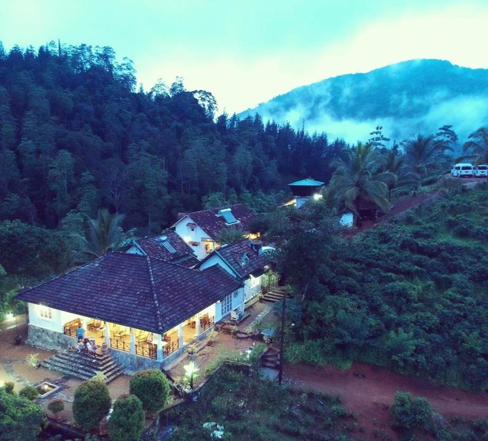 Jansen'S Bungalow Sinharaja Rainforest Retreat Kudawe Dış mekan fotoğraf